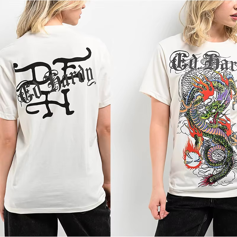 Streetwear Brand In Japan - Camiseta de Algodão com Estampa Gráfica