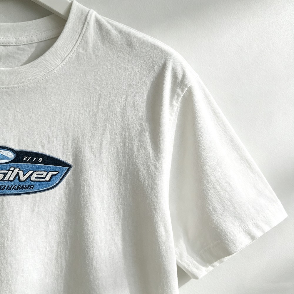 Camiseta Gráfica Oval com Logo - Streetwear Brand Label avaliação e preço